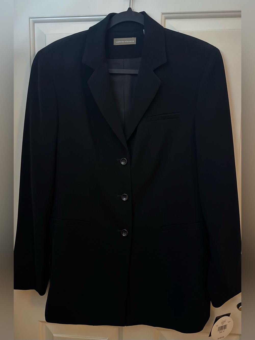 Valerie Stevens Blazer Black Classic Tailored Blazer Size 10 **NWT**